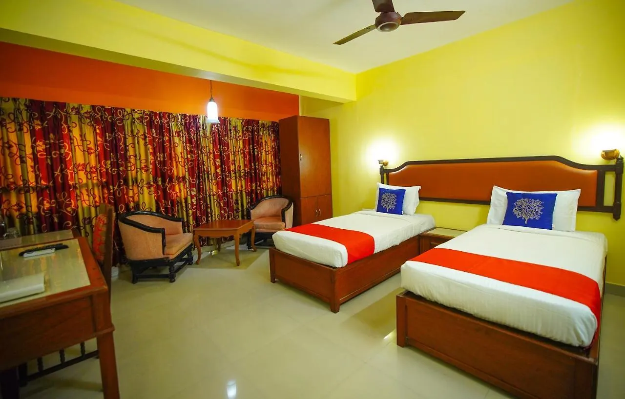 Dwaraka Hotel Kochi