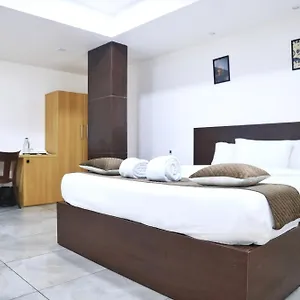 Hotel Reach, Kochi