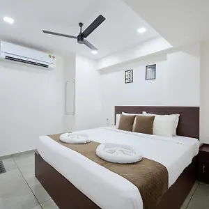 Hotel Reach, Kochi